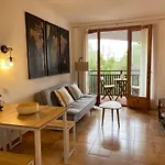 Tramontana -apartamento Con Piscina Junto La Playa Apartament *