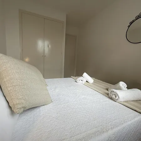 Tramontana -apartamento Con Piscina Junto La Playa