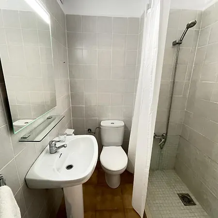 Tramontana -apartamento Con Piscina Junto La Playa