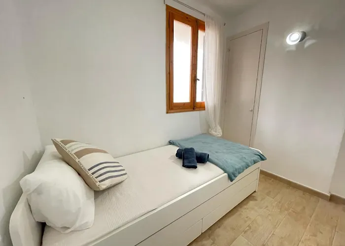 Tramontana -apartamento Con Piscina Junto La Playa