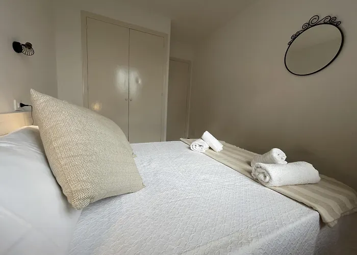 Tramontana -apartamento Con Piscina Junto La Playa * アレナル・デン・カステル